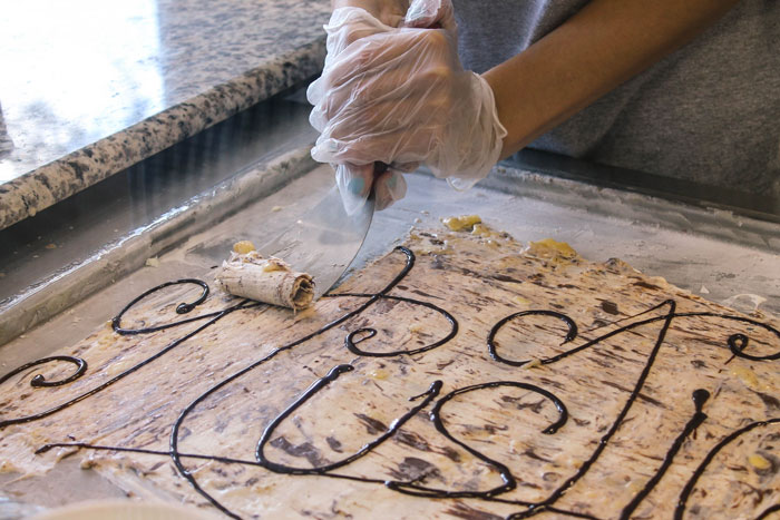 Chills 360 ice cream rolls